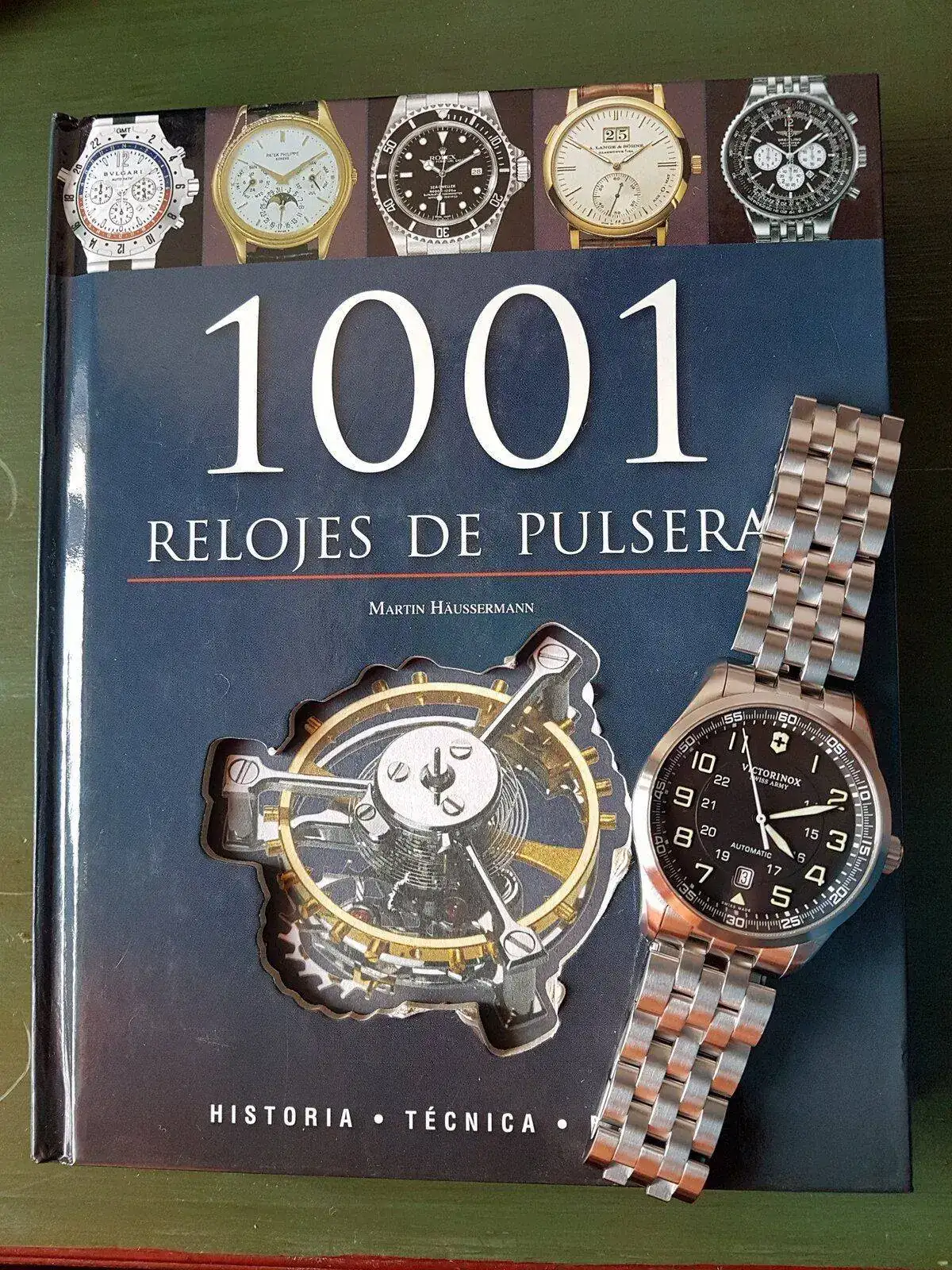 Victorinox Swiss Army AirBoss Mechanical #241508.jpg