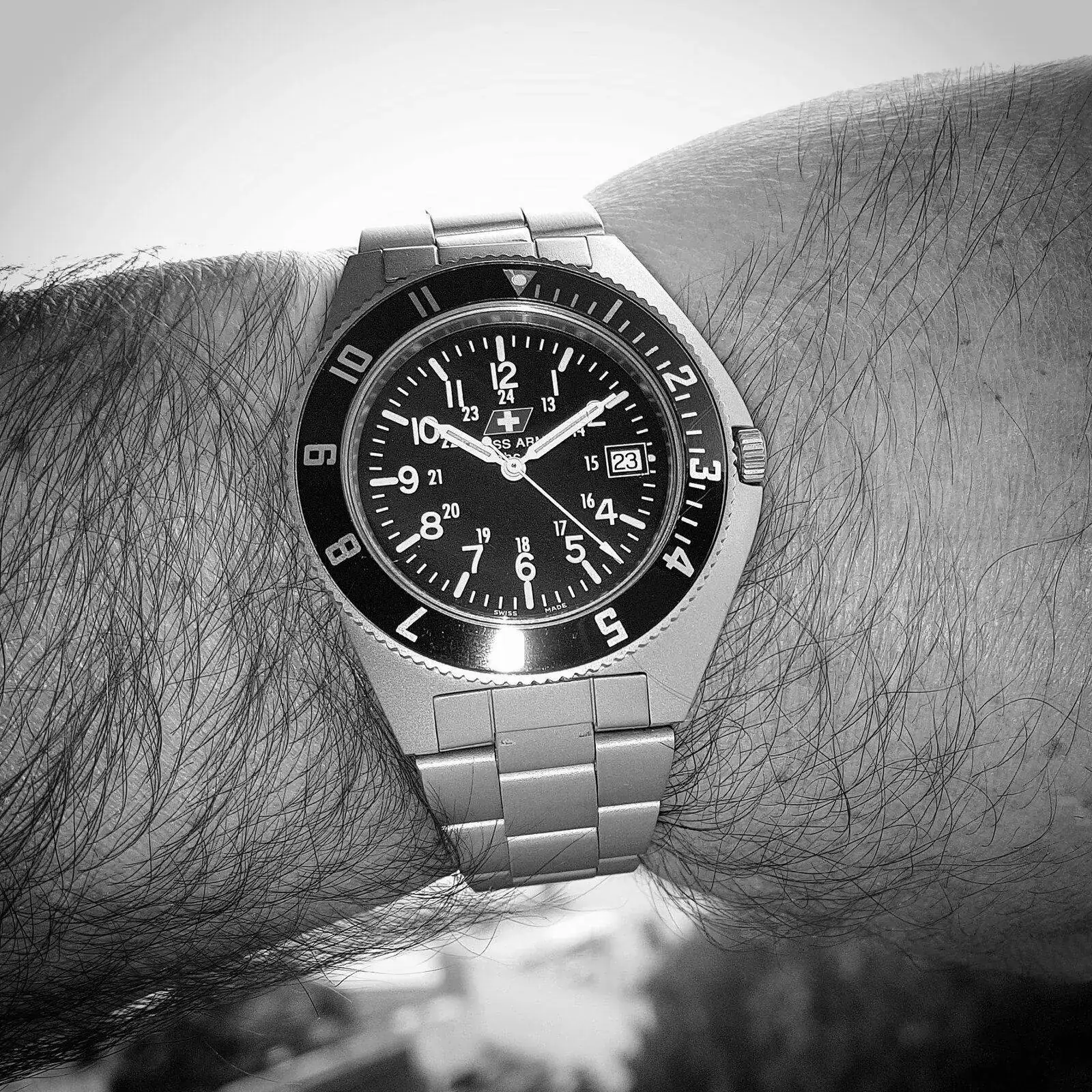 Victorinox Swiss Army HC-1126 (ByN).webp