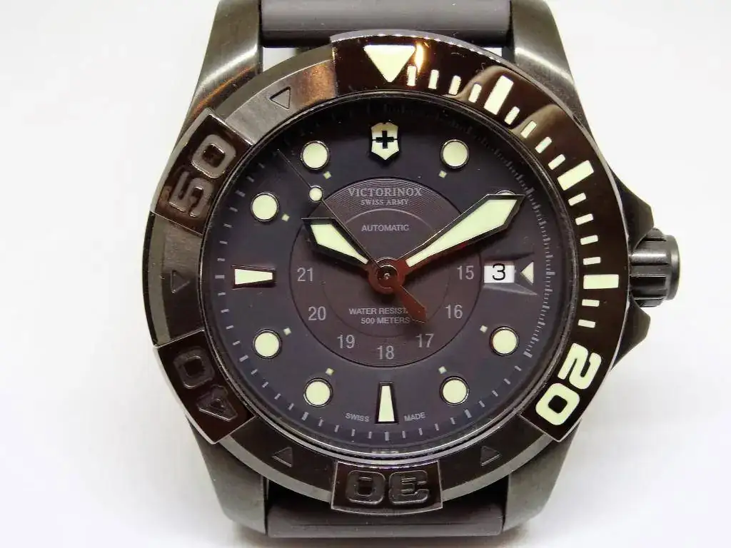 Victorinox2.webp