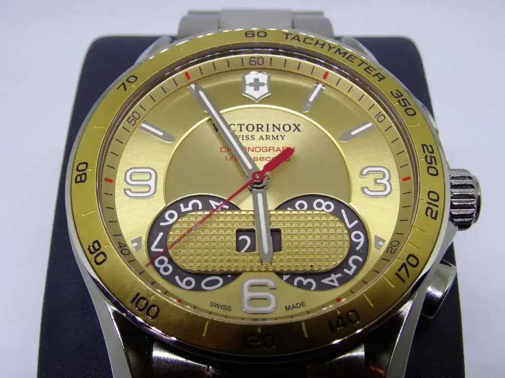 Victorinox2.webp