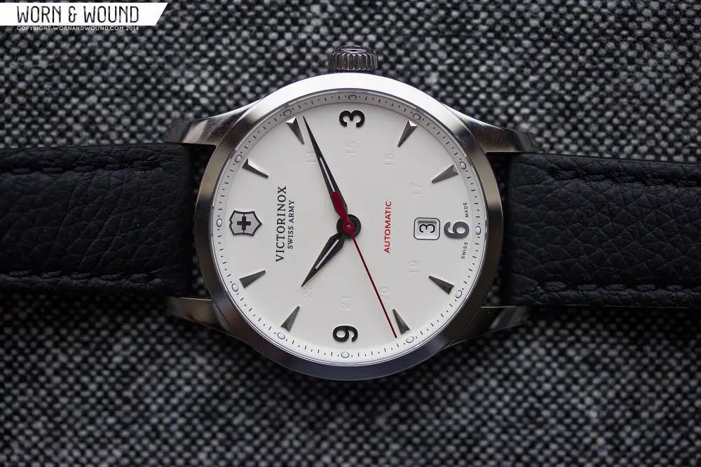 VICTORINOX_ALLIANCE_MECHANICAL_DIAL5.webp