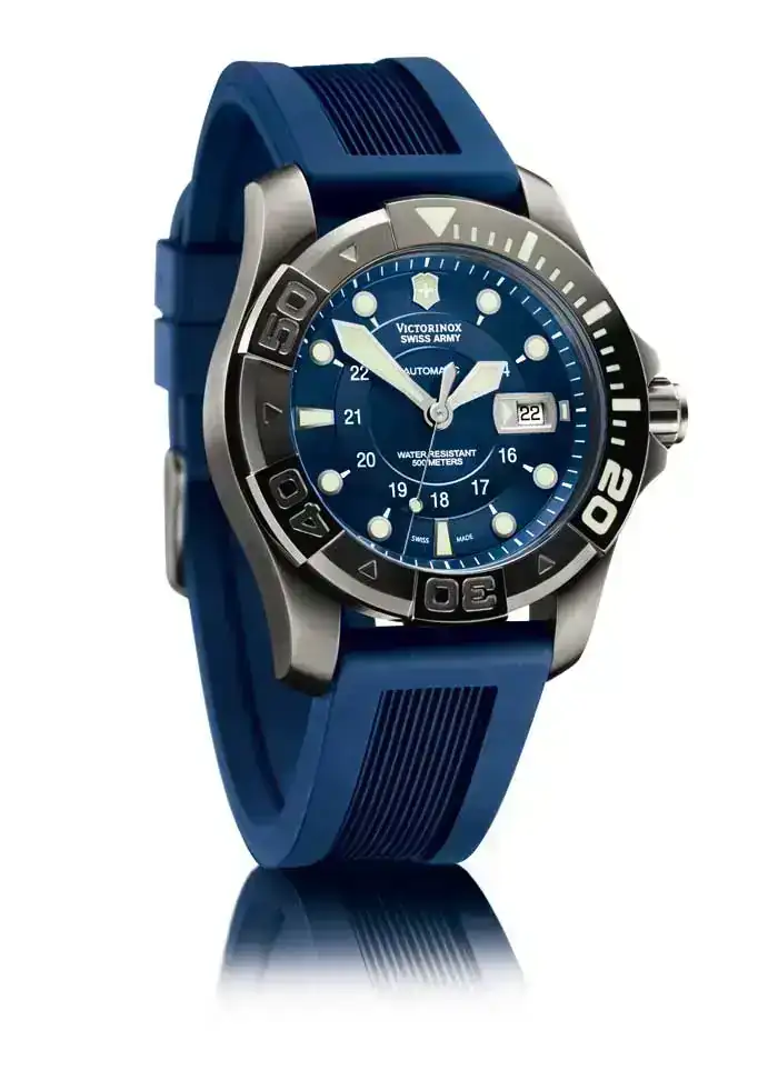 Victorinox_Dive_Master_500_Black_Ice_Mecha.webp
