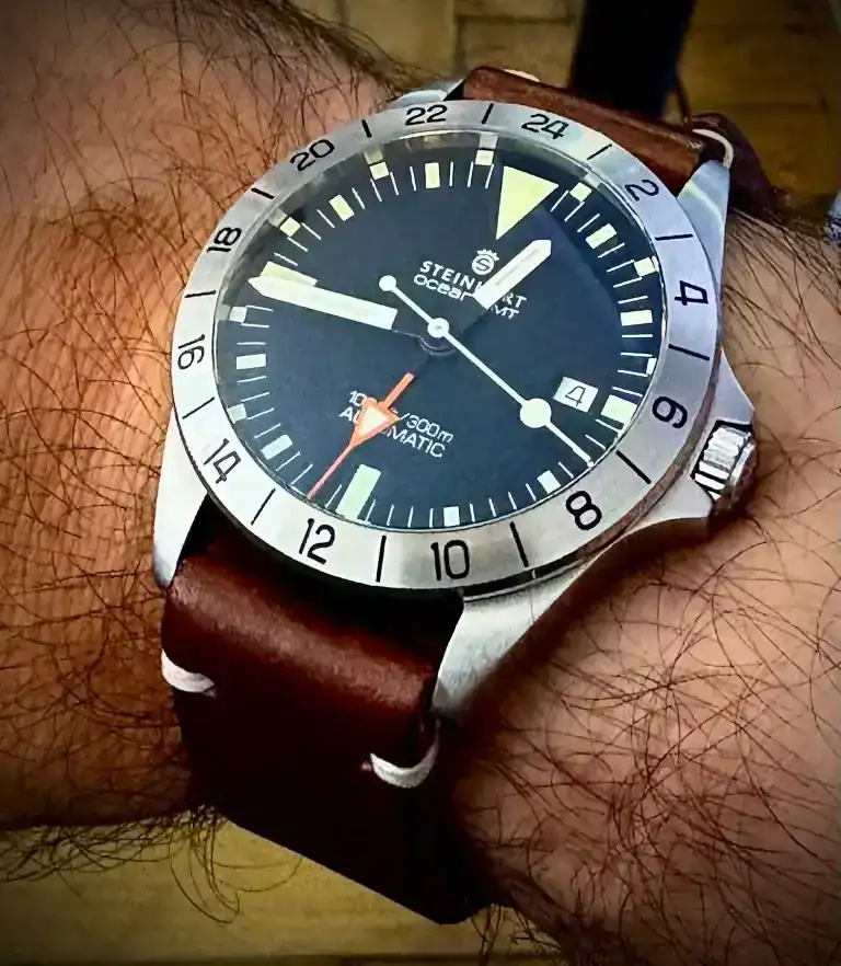 Vintage GMT (Mediano).webp