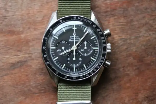 Vintage-Omega-Speedmaster.webp