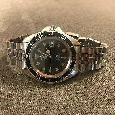 Vintage-TAG-Heuer-1000-Series-Diver-980006L-200m.webp