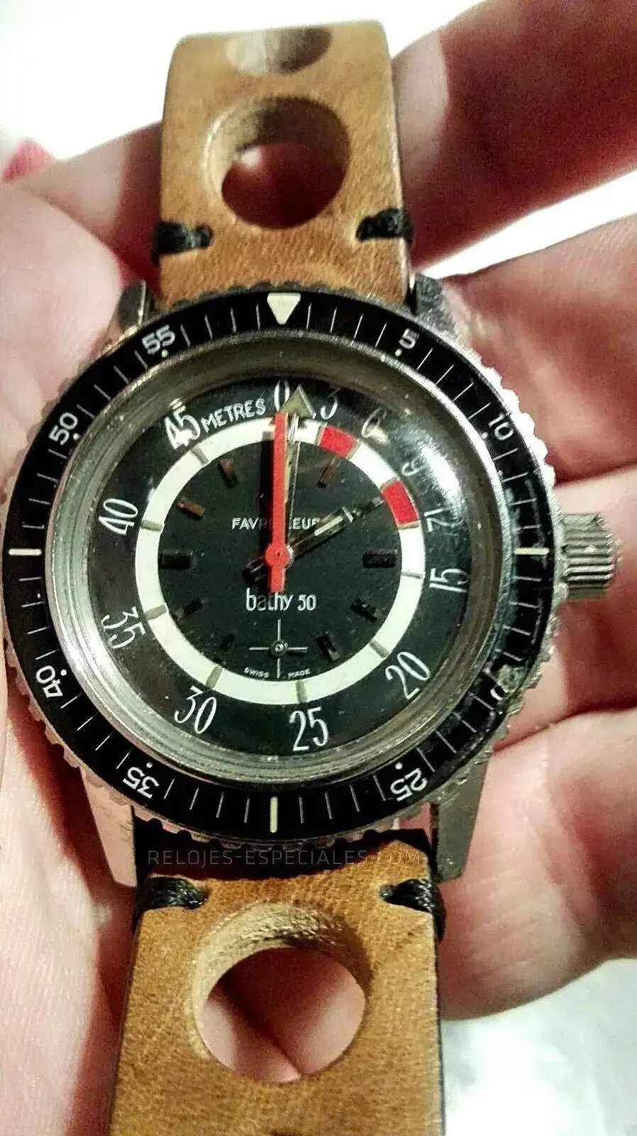 vintage-watch-34.webp