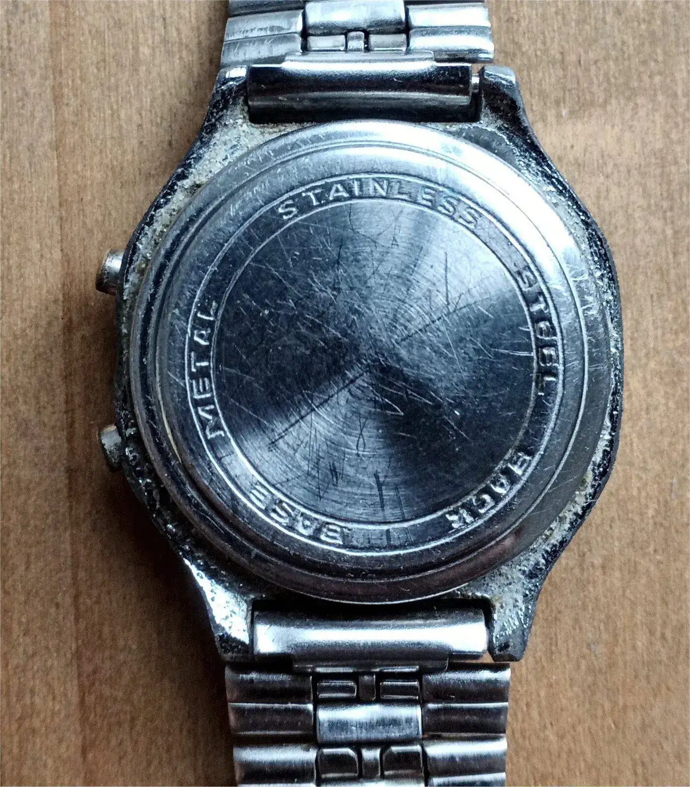 Vintage80sWatch_2.webp