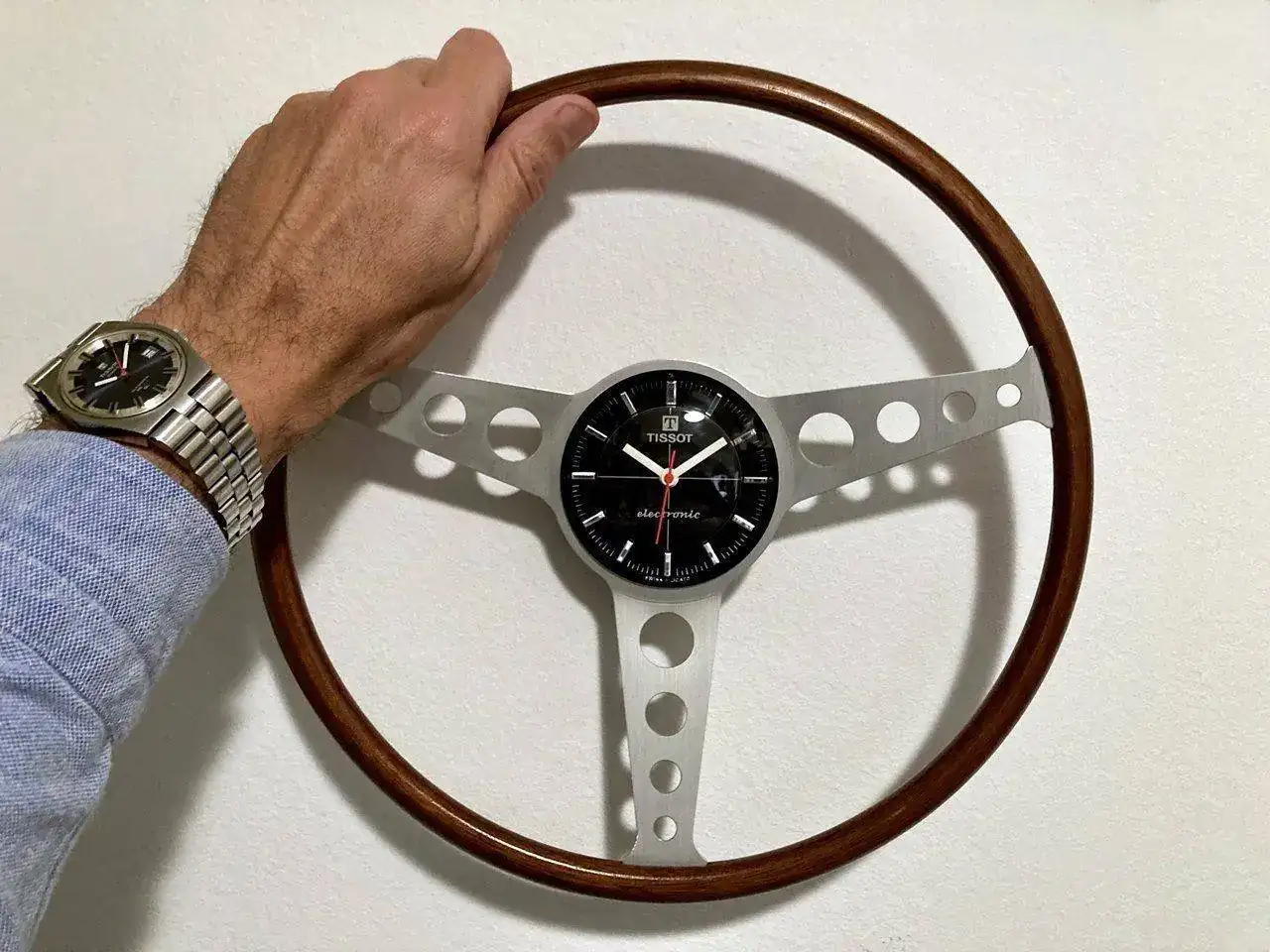 Volante Tissot-3.jpg
