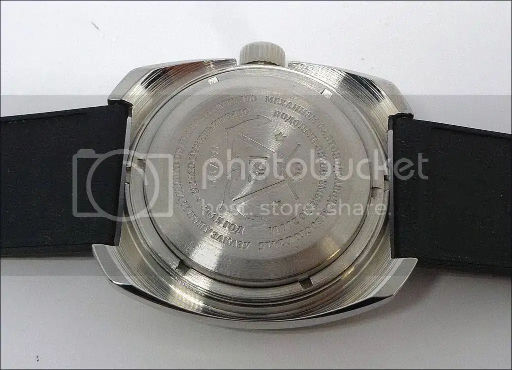 Vostok%20Amphibia%20foto%206_zpsmltaewlv.webp
