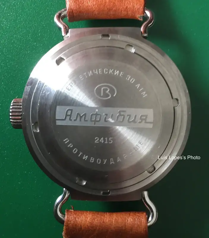 Vostok-300m-Reissue-b.webp