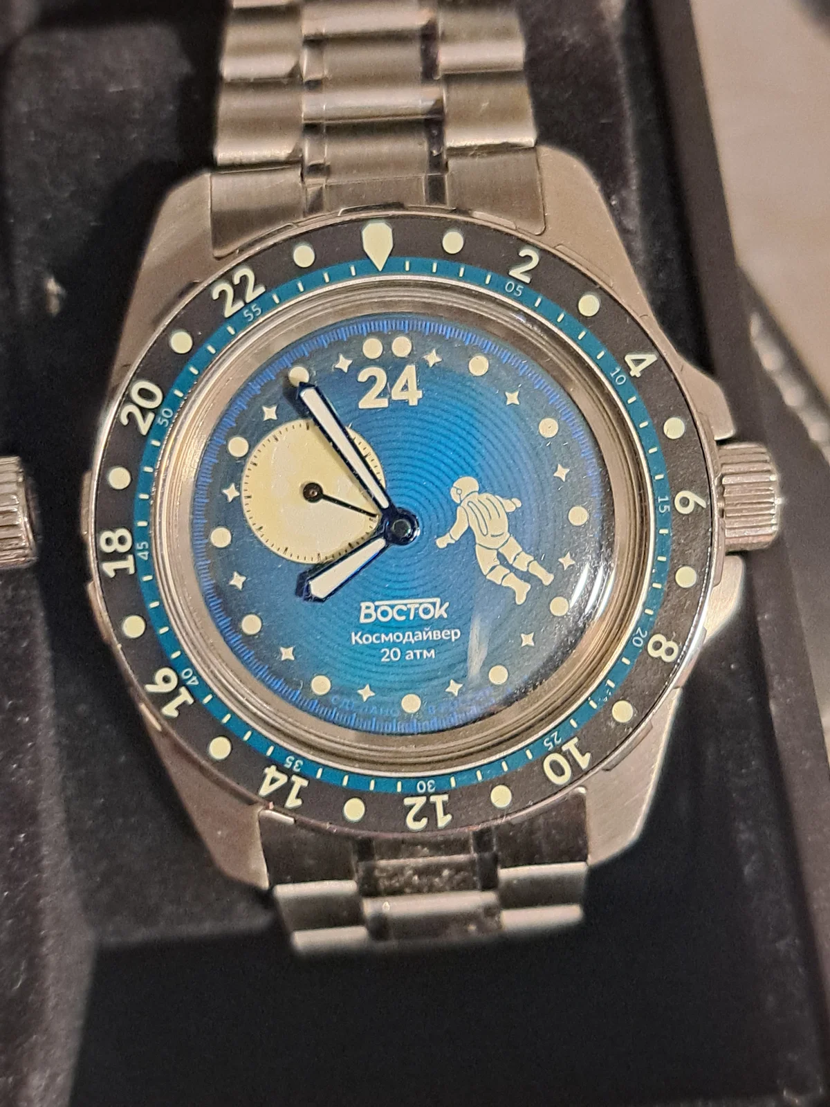 Vostok-lunarguy-24h.webp
