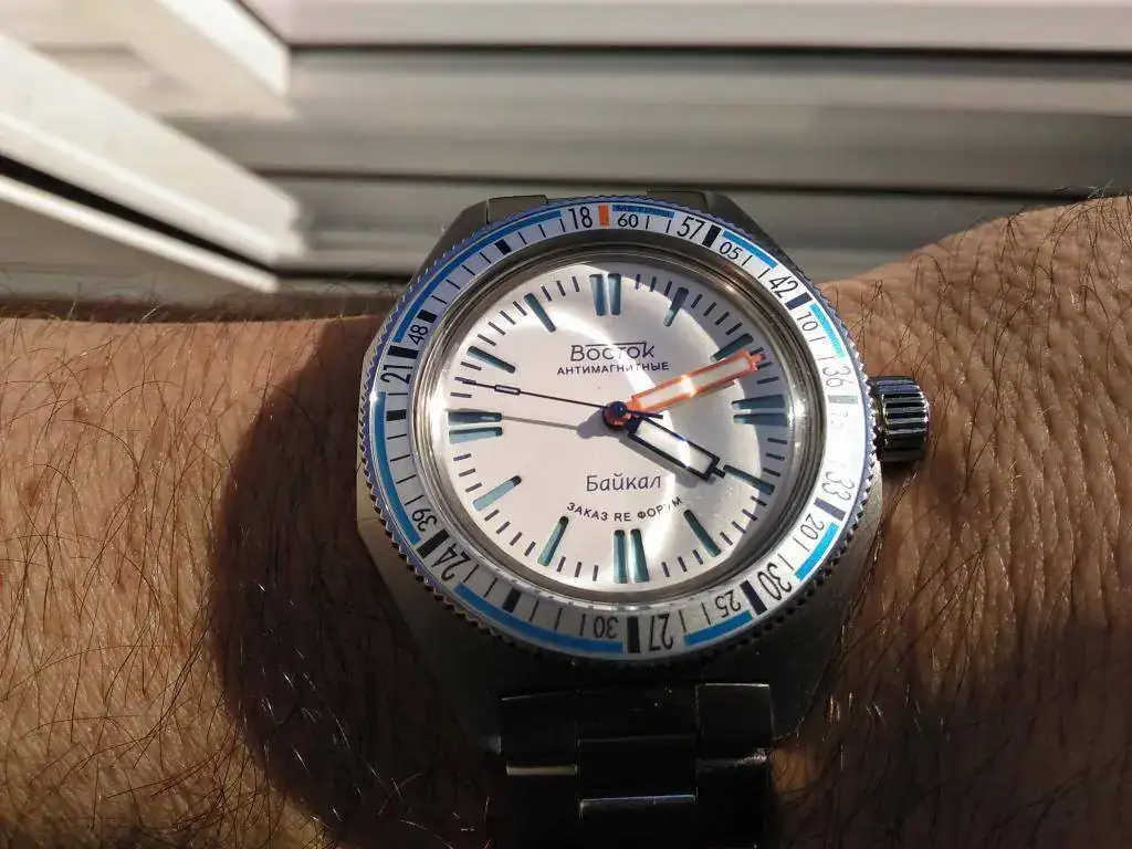 Vostok RE SE III Baikal (36).webp