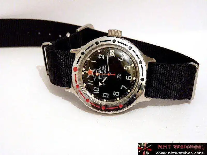 Vostok_Amphibia_Tank.webp