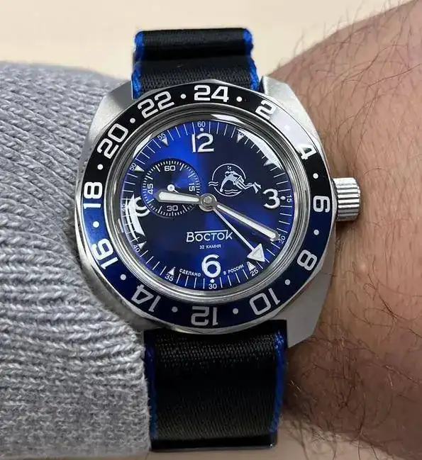 VostokAmphibia170862GMT.webp