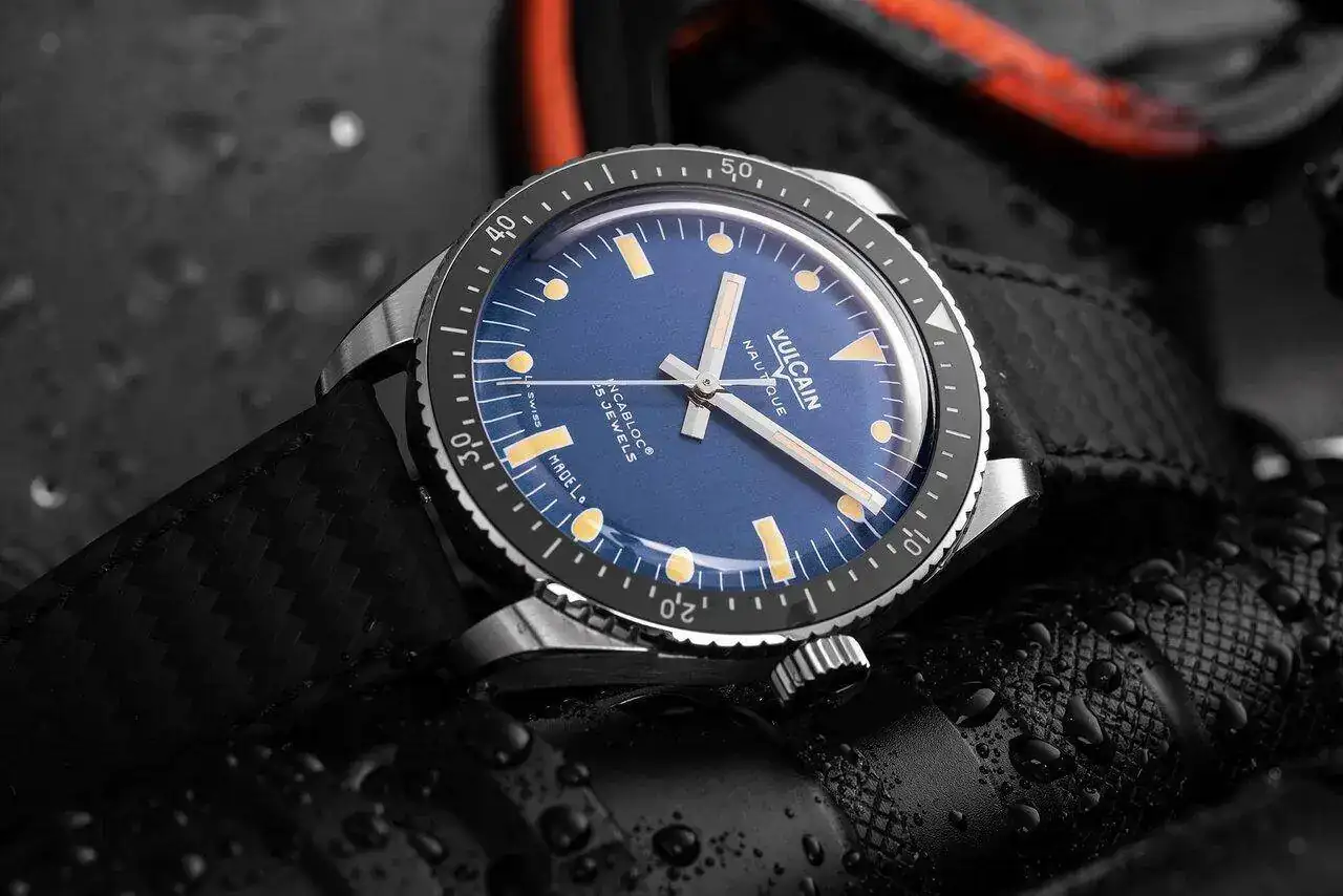 vulcain-nautique-38mm-3.jpg