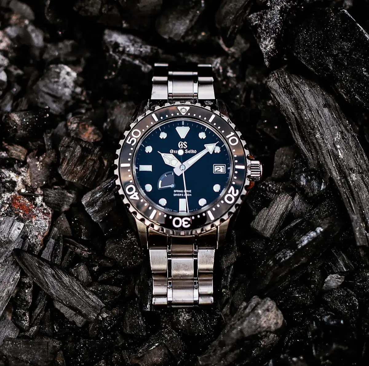 Watch-1F-12.webp