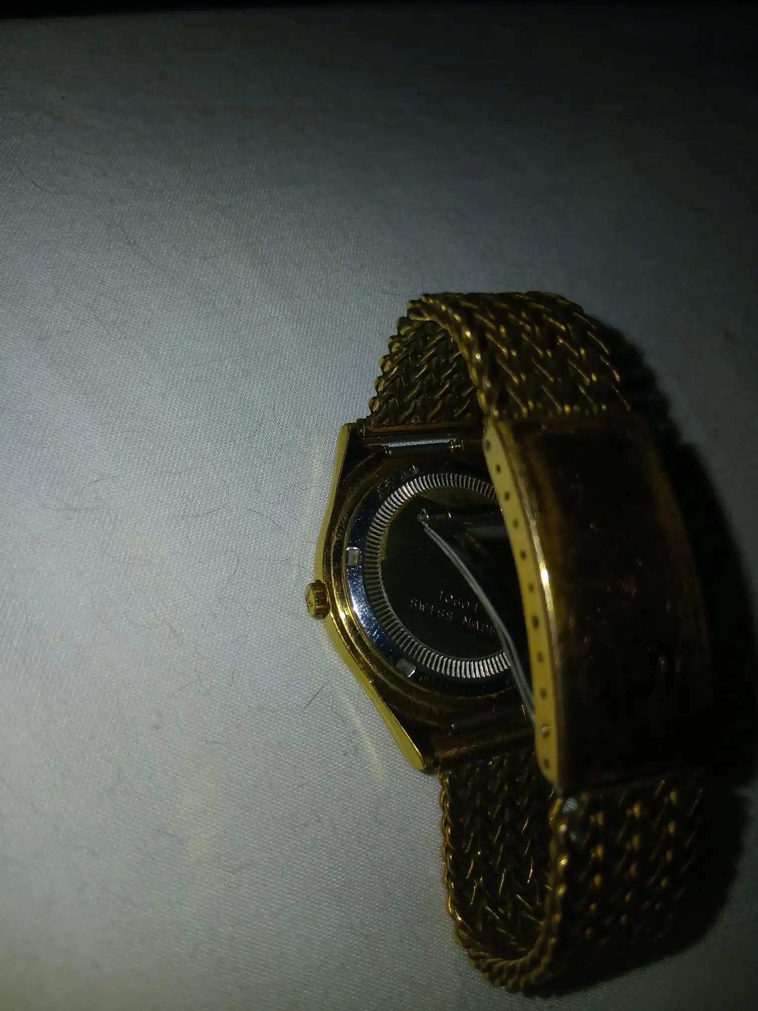 watch02.webp