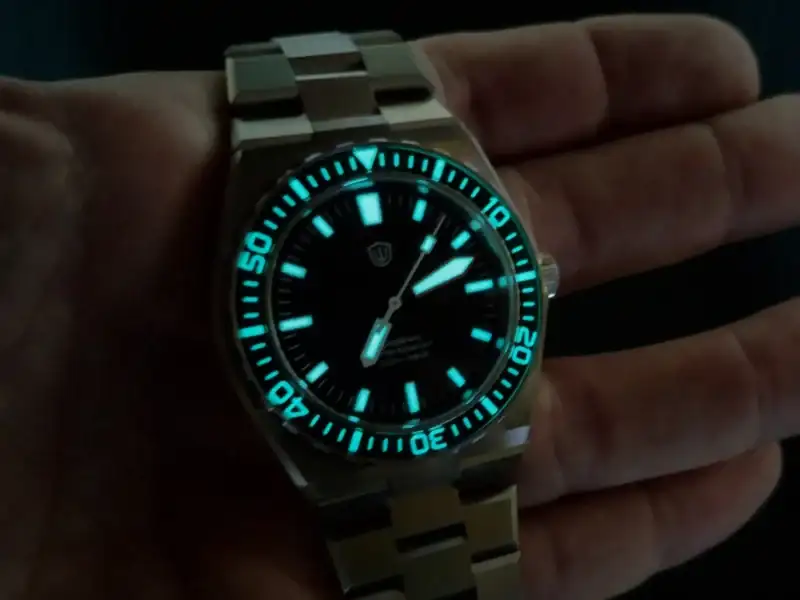 Watchdives4.webp