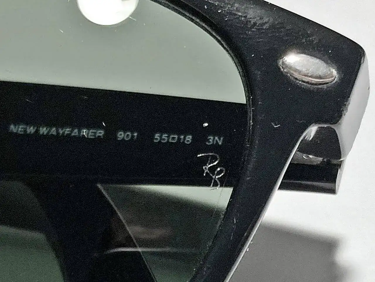 Wayfarer-2.jpeg