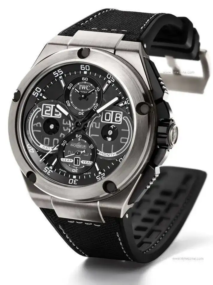 WC_Ingenieur_Perpetual_Calendar_Digital_Date-Month.webp