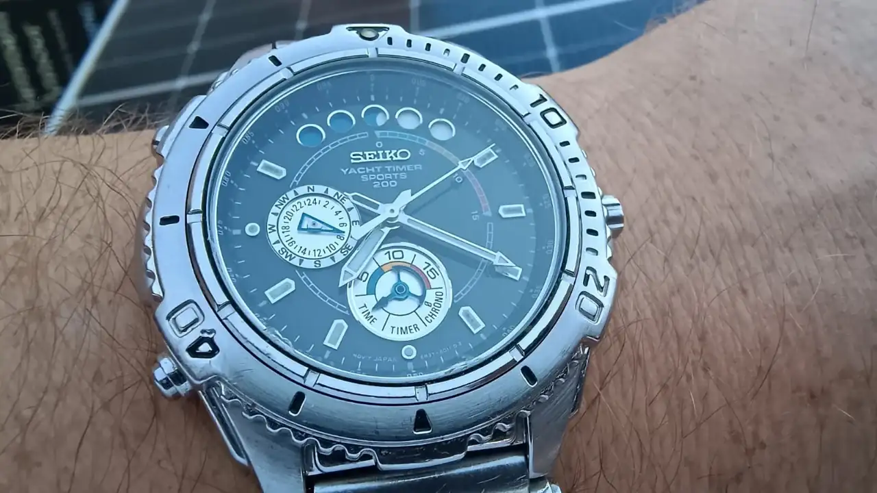 Vintages Amigos y Cia. Viernes 12 de julio Relojes Especiales EL foro de relojes