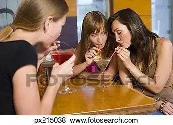 women-drinking-martinis_~px215038.webp