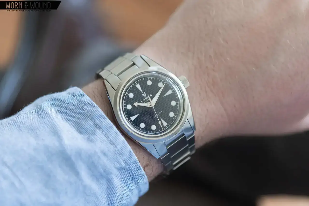 Wrist-Shots-Lorier-Falcon-II-8.webp