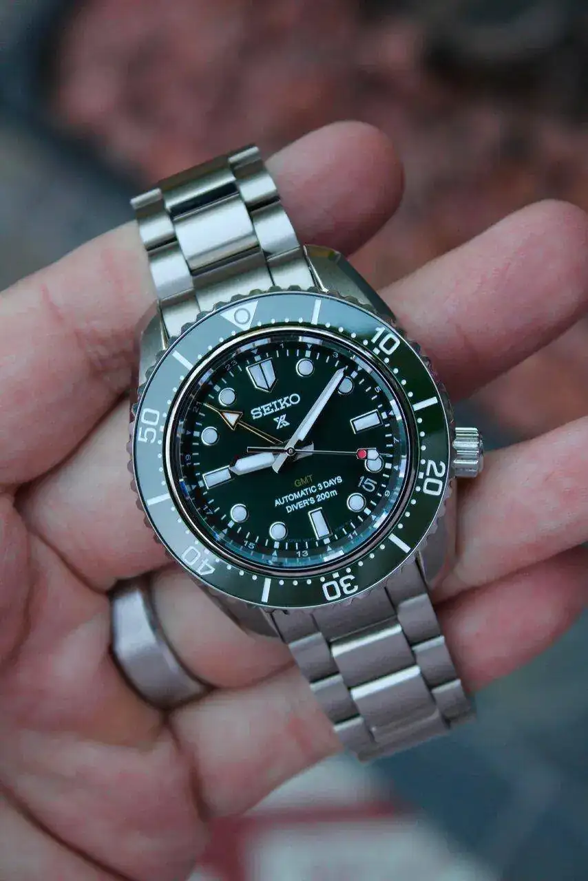 wts-seiko-spb381-prospex-gmt-2023-full-kit-with-extras-v0-y4if0dsbee6b1.webp
