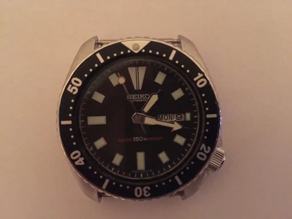 xc7BW4b.webp