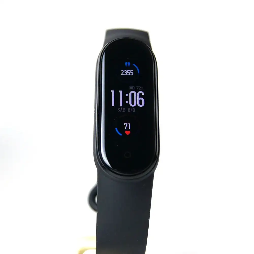xiaomi_miband5_01.webp