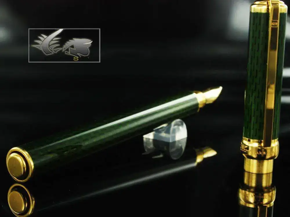 y-Fountain-Pen-Chinese-lacquer-Gold-trim-431239--7.webp