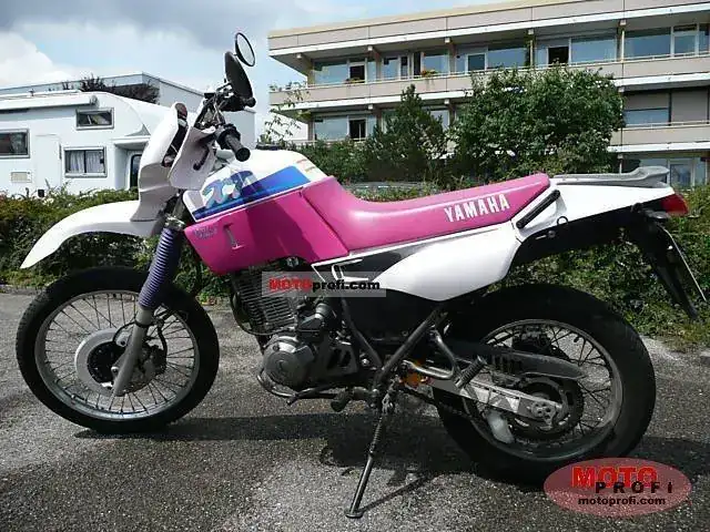 yamaha_xt_600_e_1994_1_lgw.webp