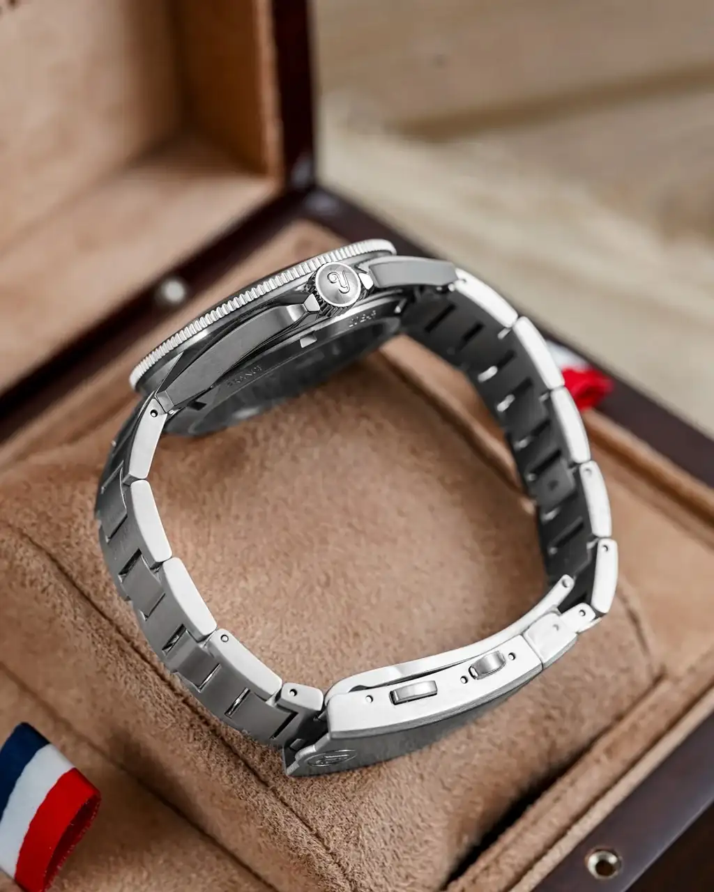 YEMA_Navyfraf_Pearl_CMM20-3.webp YEMA_Navyfraf_Pearl_CMM20-3.webp