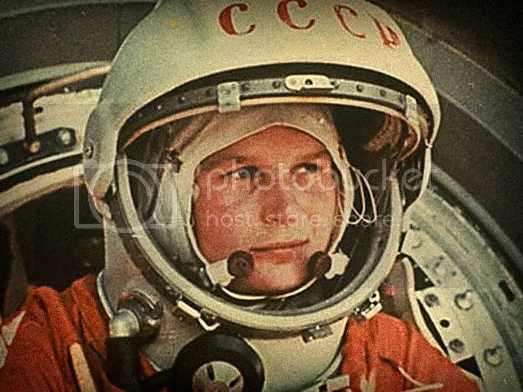 yuri%20gagarin_zpsvrggknym.webp