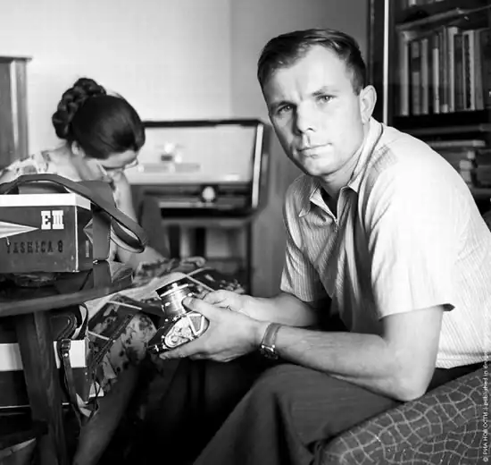 yuri-gagarin-11.webp