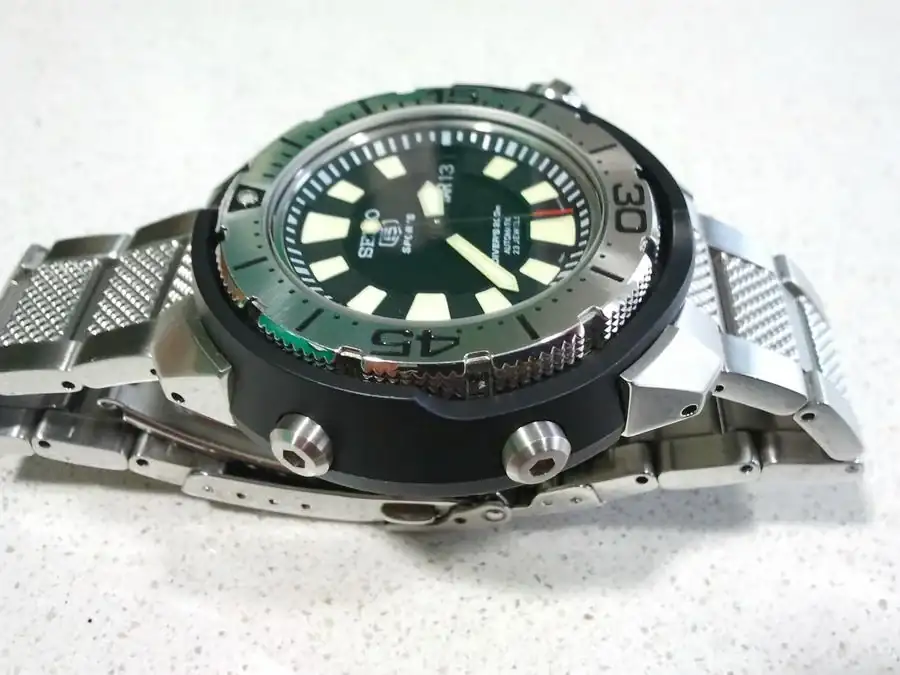 Z3BzA.webp