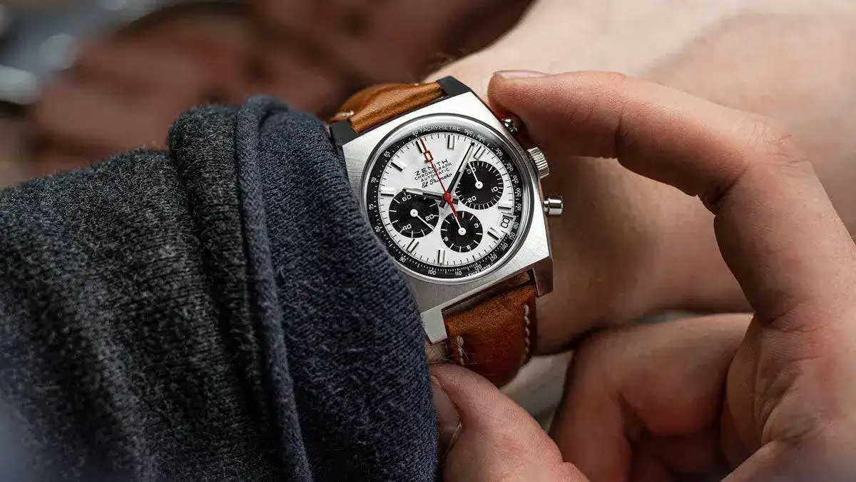 Zenith-10-1200.webp