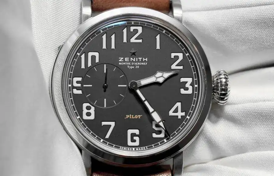 Zenith-40mm-Pilot-thumb-960xauto-18514.webp
