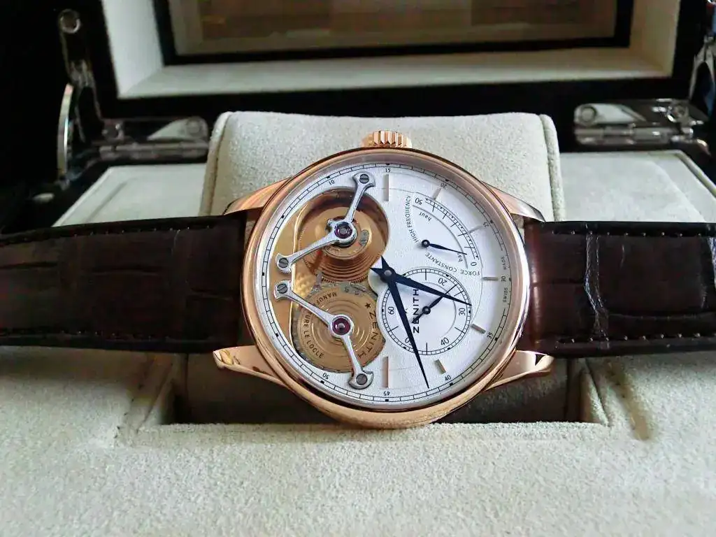Zenith-Academy--Georges-Favre--Jacot-45-mm-18.2210.4810.01.c713-op-007.webp