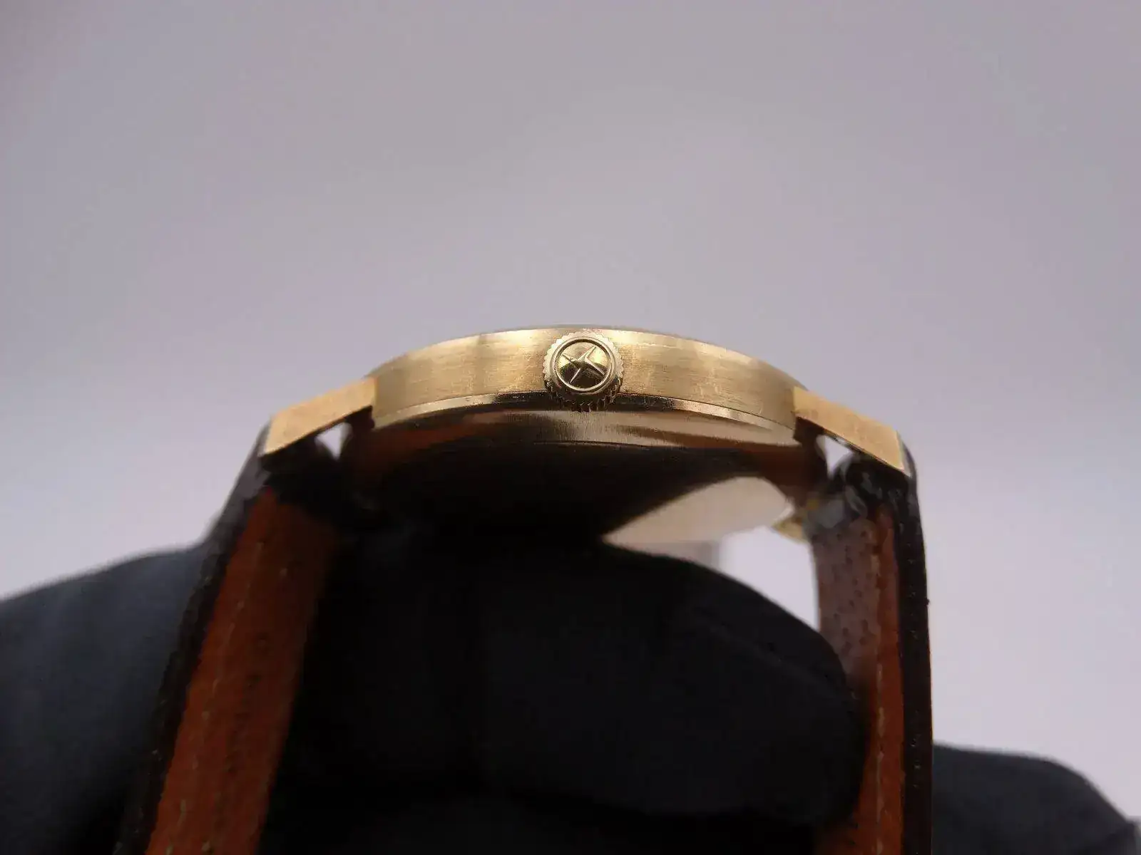 zenith afp brown automatic gold 4832.webp