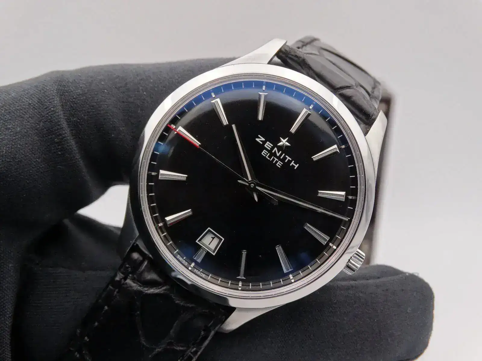 Zenith Captain Elite Central Seconds 9508.webp