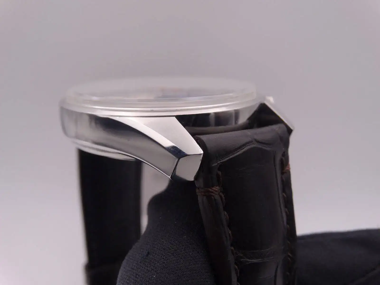 Zenith Chronomaster El Primero 05283.JPG