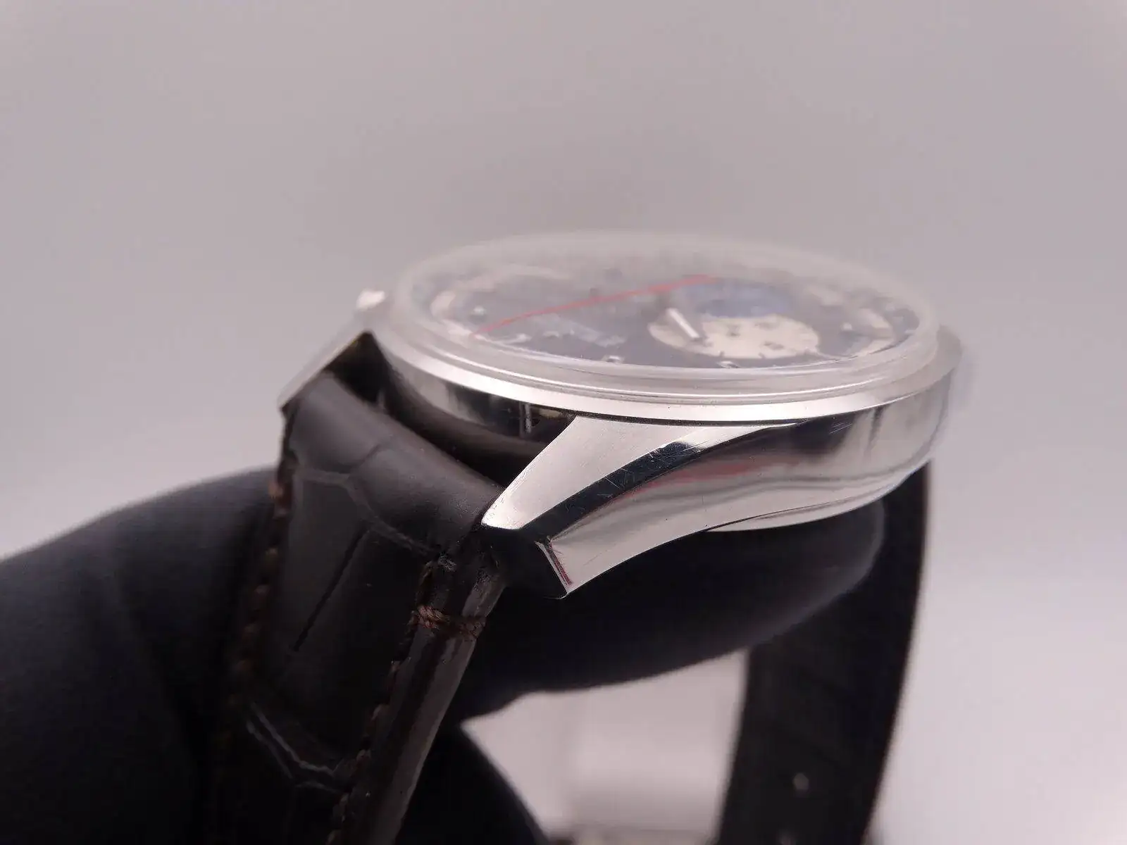 Zenith Chronomaster El Primero 05286.JPG