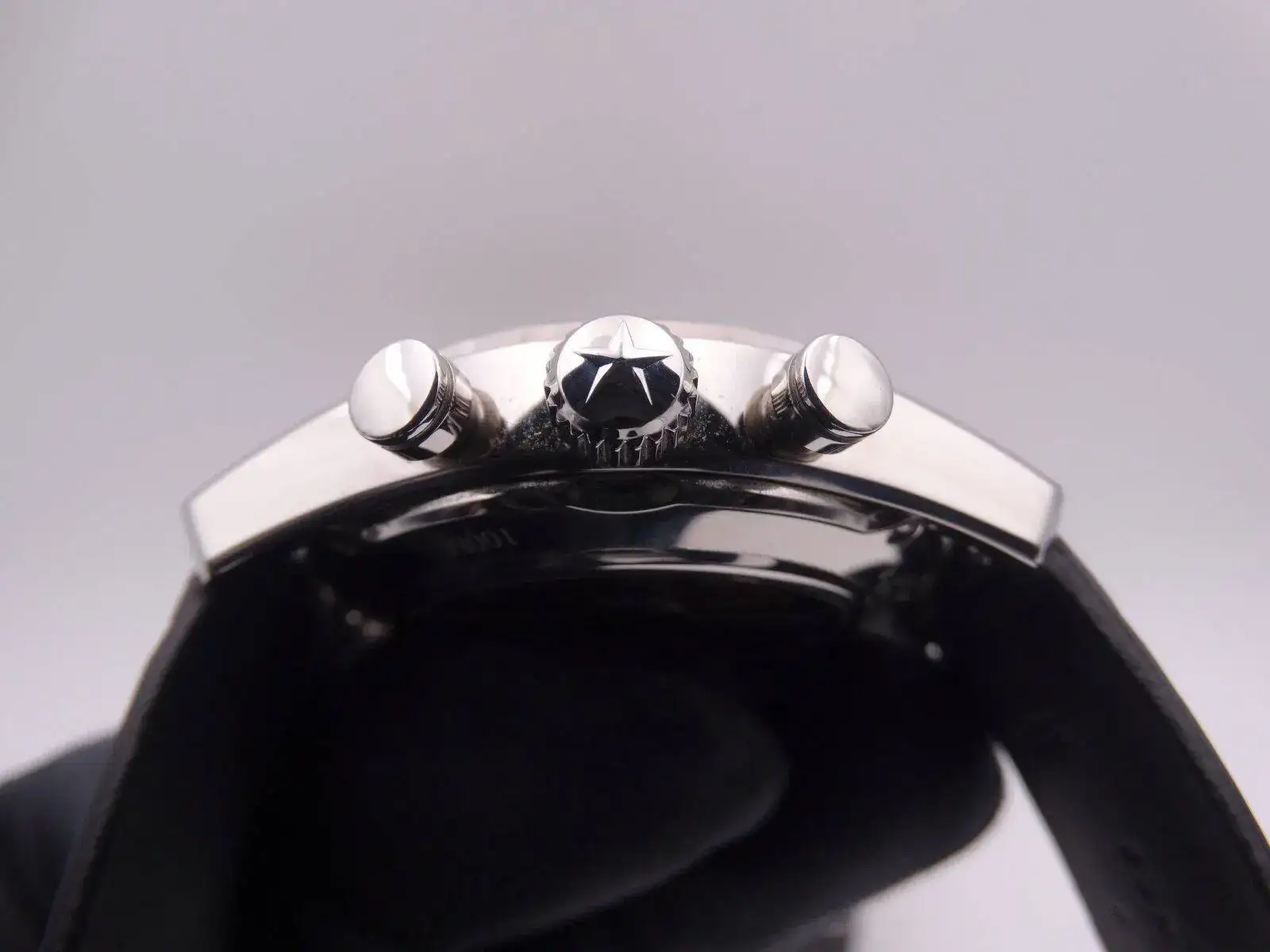 Zenith Chronomaster El Primero 05302.JPG