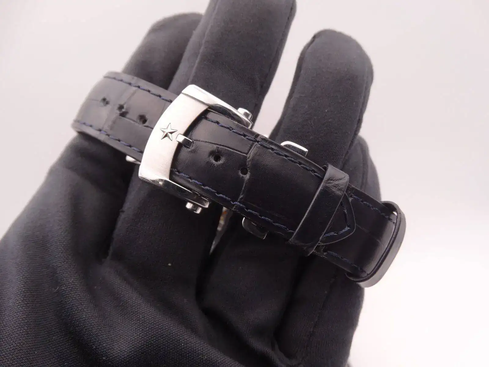 Zenith Chronomaster El Primero 05306.JPG