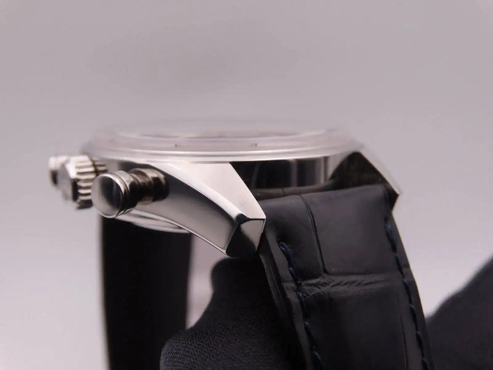 Zenith Chronomaster El Primero 05311.JPG