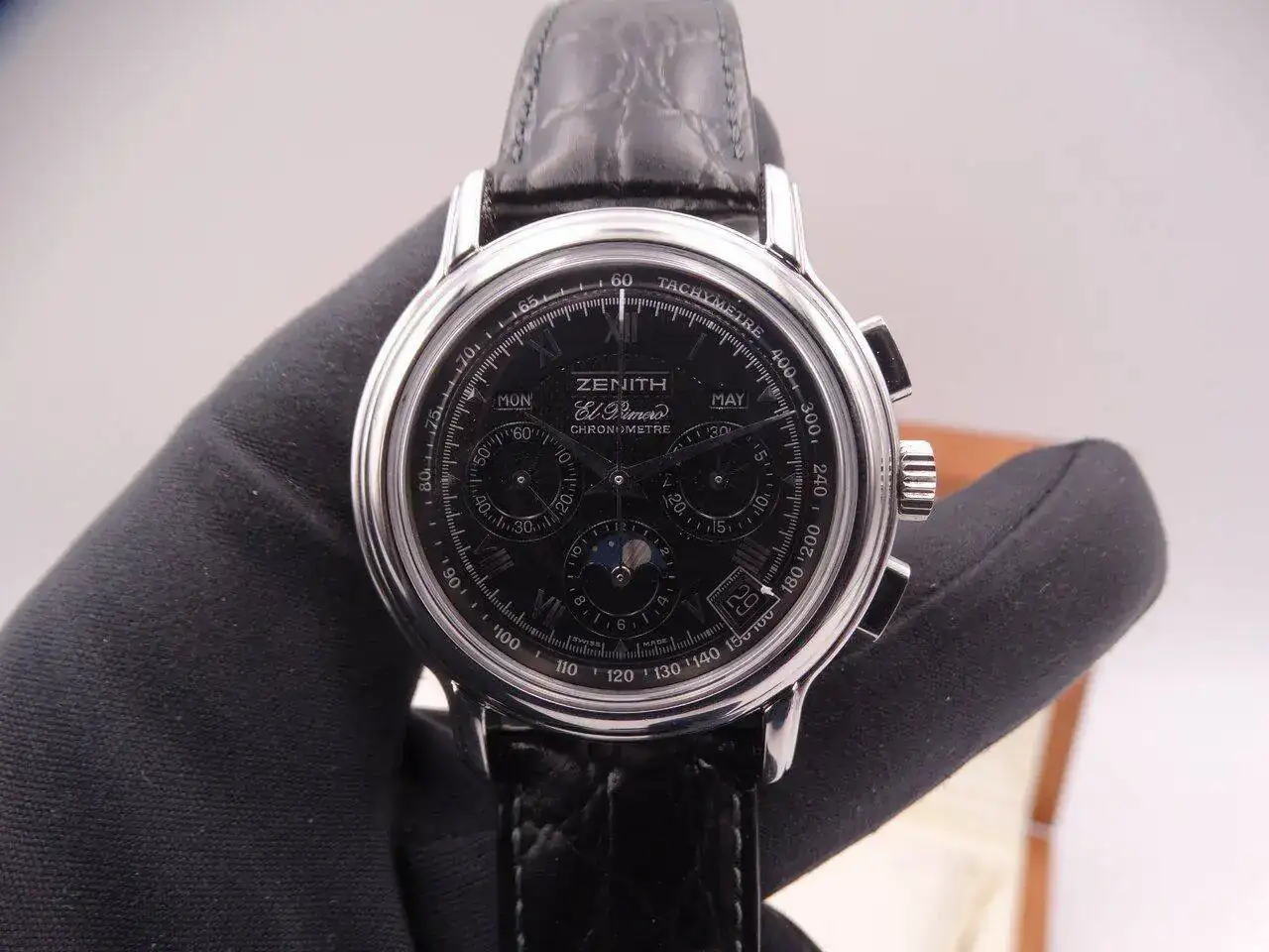 Zenith Chronomaster El Primero Annual Calendar Moonphase 02410.webp