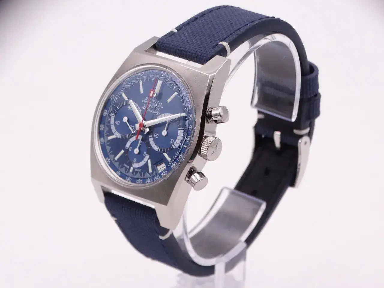 Zenith Chronomaster Revival Cover Girl Titanium 07665.webp