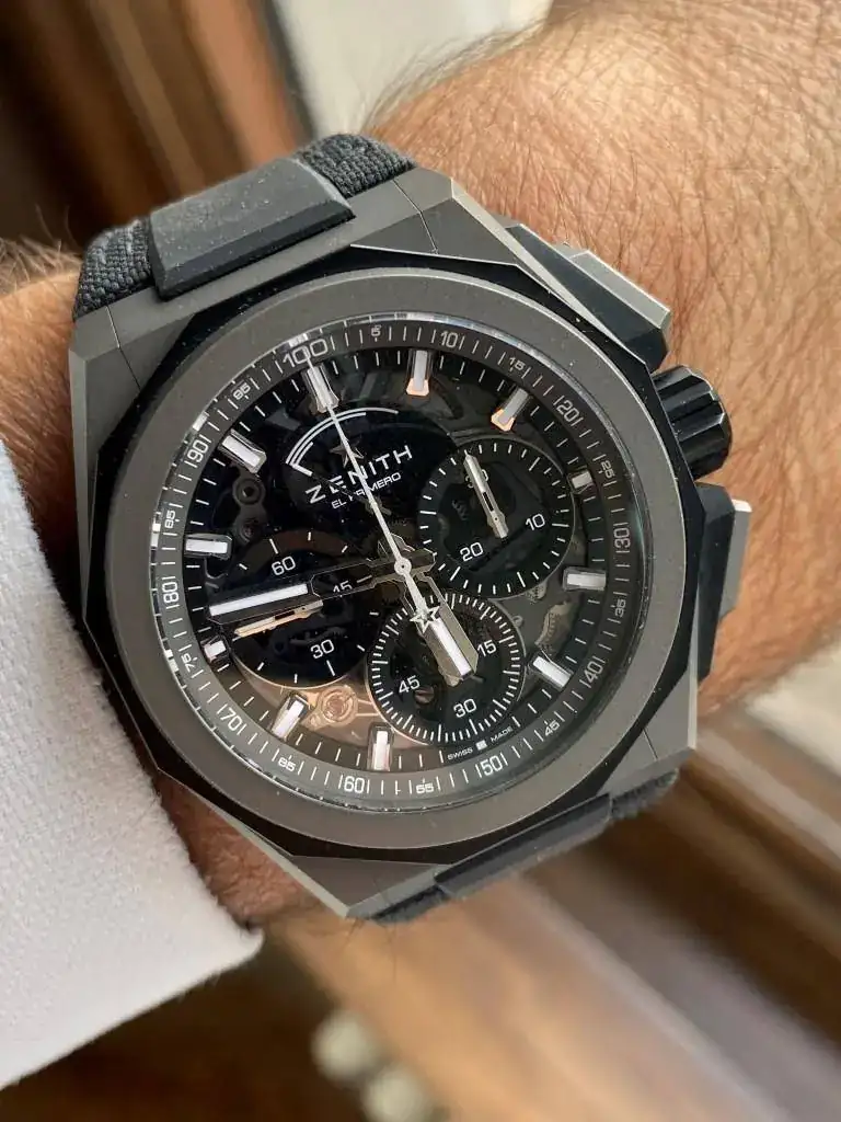 ZENITH DEFY EXTREME NEGRO 04.webp