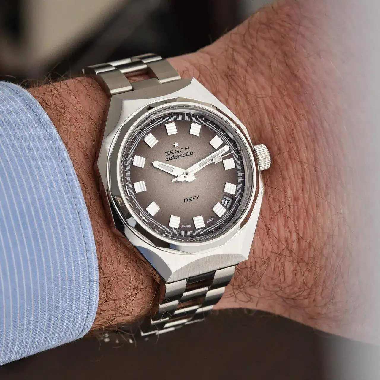 Zenith-Defy-Revival-A3642-review-5.webp